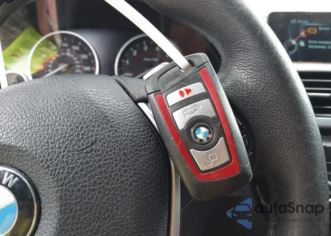 2016 BMW 328I xDrive из США, поврежденный, VIN WBA8E3G52GNU02202